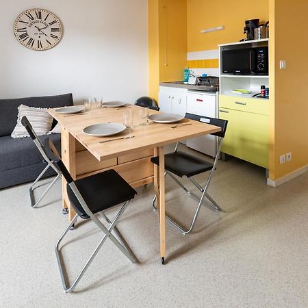 Studio Centre Ville Avec Parking Prive Cholet Zewnętrze zdjęcie