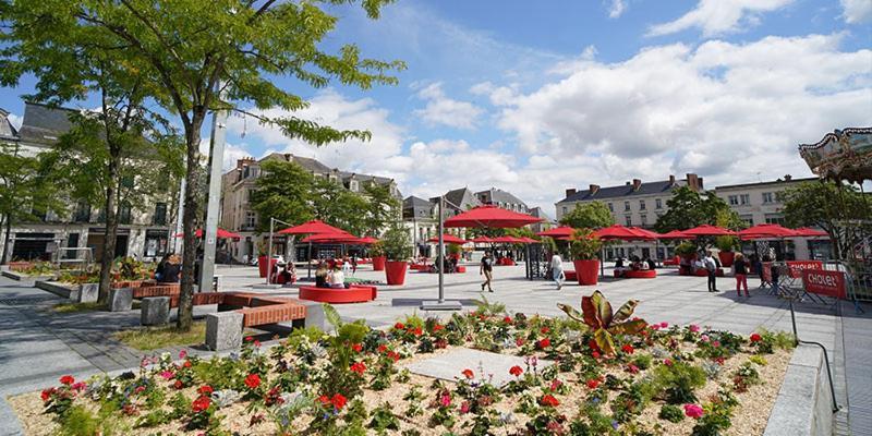 Studio Centre Ville Avec Parking Prive Cholet Zewnętrze zdjęcie